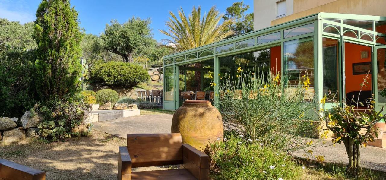 Hotel Cala Di L'Oru L'Ile-Rousse (Corsica) Exterior foto