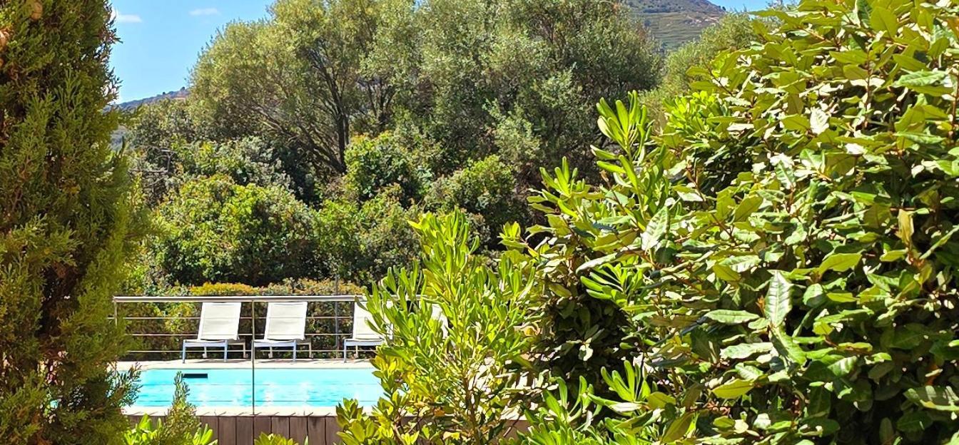 Hotel Cala Di L'Oru L'Ile-Rousse (Corsica) Exterior foto